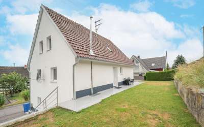 Traum in Weiß - Modernes Einfamilienhaus