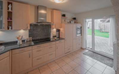 Modernes Haus für Kind und Kegel