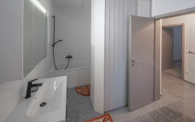 Helle und Top renoviert 3-Zimmer-Eigentumswohnung