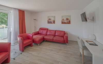 Logenplatz am Kurpark und Therme: Hotel Garni für Ihr Beherbergungskonzept