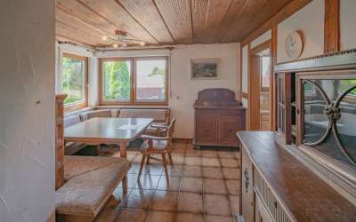 1-2 Familienhaus mit Einliegerwohnung in dem schönen Ort Sulz-Renfrizhausen