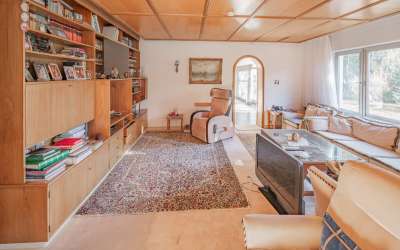 Und plötzlich hört die Suche auf: die aussergewöhnliche Villa: ruhig gelegen und stadtnah - Eleganz trifft hier auf tres chic!