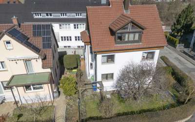 Tolles Wohnhaus für 1-2 Generationen in perfekter Lage - das haben wir für Sie reserviert
