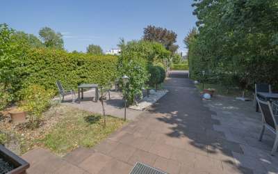 Logenplatz am Kurpark und Therme: Hotel Garni für Ihr Beherbergungskonzept