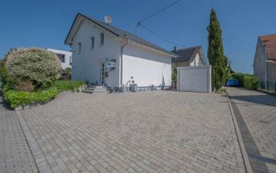Junges und modernes Einfamilienhaus in Mühlhausen Ehingen!