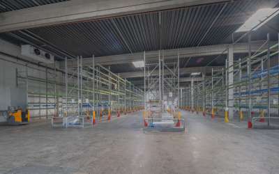 Große Lagerfläche direkt an der A81