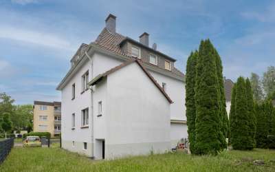 Platz für Rendite und Ertrag: vermietetes 5-Familienhaus in idyllischem Umfeld