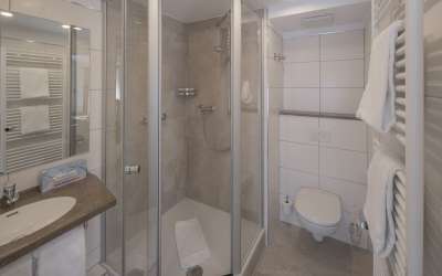 Wer hier einkehren darf, erlebt eine besondere Atmosphäre, die lange in Erinnerung bleibt - Hotel mitten im Grünen