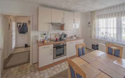 Sonniges 6-Familienhaus mit viel Platz für Ertrag und Rendite