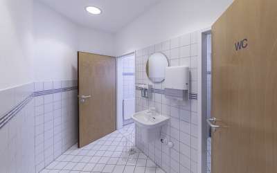 Moderne und helle Praxisräume in Top Lage