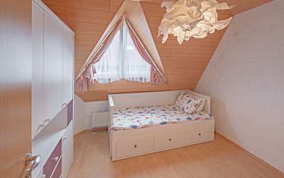 Schönes Einfamilienhaus mit einer Einliegerwohnung