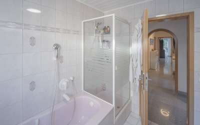 Respekt: Großzügigkeit, Moderne und viel Fläche kombinieren sich hier zu einem neuen Zuhause