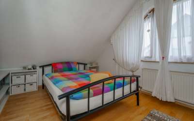Sonnige Maisonettewohnung ruhig gelegen und kurze Wege in die Innenstadt: Charme, Chick und Esprit inklussive - um diese Perle wird man Sie beneiden
