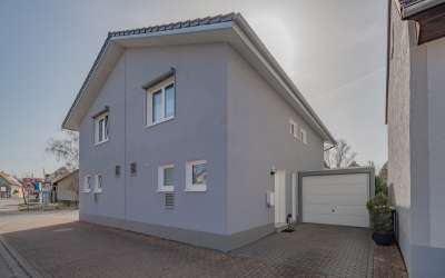 Two in One: hier hat Eleganz und Moderene eine neue doppelte Heimat für Anleger auf der Suche nach dem perfektem Objekt! Worauf warten Sie noch?