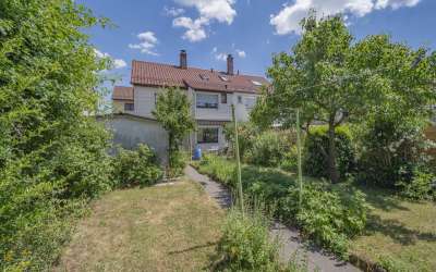 Das stadtnahe Haus mit großzügigem Angebot für die ganze Familie - willkommen im neuen Zuhause