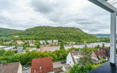 Villenanwesen mit Aussicht übers obere Neckartal - hier wohnen Sie priviligiert und mit Charme