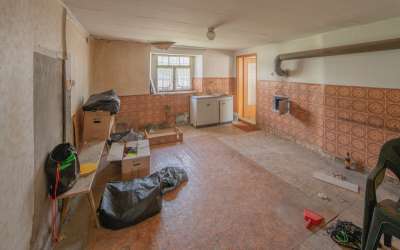 Denkmalgeschützter Vogtshof für Bauträger, Handwerker und Investoren