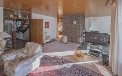Sonnig, idyllisch, ländlich romantisch und schön: Einfamilienhaus in familiärer Lage!
