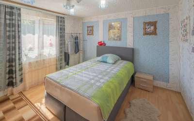 Freistehendes 1-2-Familienhaus in ruhiger zentraler Lage