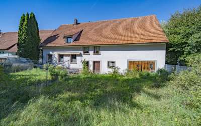 1-2-Familienhaus in toller Lage und schönem Grundstück