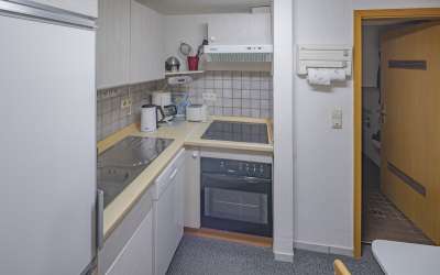 Viel Platz für Sonne und Gemütlichkeit: Einfamilienhaus mit ganz schön Platz und drei Einliegerwohnungen