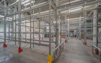 Große Lagerfläche direkt an der A81