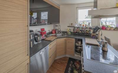 Ambiete und Fläche bilden: 4,5 Zimmer Maisonettewohnung der Extraklasse