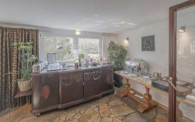 Wer hier einkehren darf, erlebt eine besondere Atmosphäre, die lange in Erinnerung bleibt - Hotel mitten im Grünen