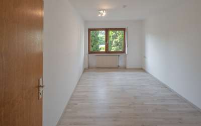 1-2 Familienhaus mit Einliegerwohnung in dem schönen Ort Sulz-Renfrizhausen