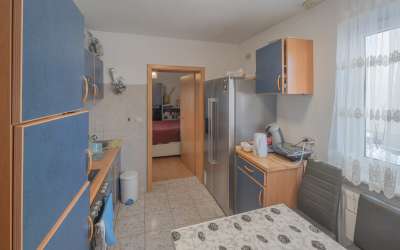 Stadtnahe und ruhige 3,5 Zimmer - Erdgeschosswohnung