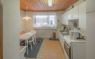 Sonniger Bungalow im beliebten Wohngebiet am Stadtrand