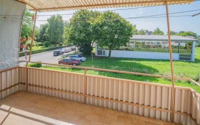 Dreifamilienhaus mit viel Fläche - kurzfristig bezugsfrei