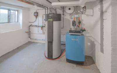 Das charmante Dreifamilienhaus am Ortsrand mit kurzen Wegen ins Grüne und einer enormen Aussicht