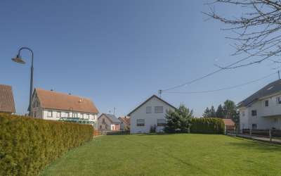 Sonniges Einfamilienhaus sucht neue Besitzer - sonnig, idyllisch, oberschwäbisch, praktisch, gut