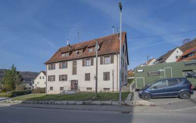 Sonniges 6-Familienhaus mit viel Platz für Ertrag und Rendite