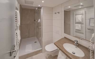 Wer hier einkehren darf, erlebt eine besondere Atmosphäre, die lange in Erinnerung bleibt - Hotel mitten im Grünen