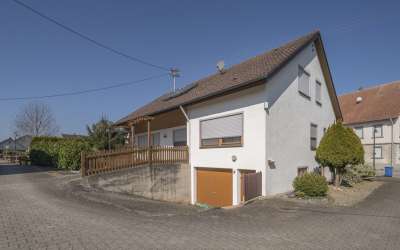 Sonniges Einfamilienhaus sucht neue Besitzer - sonnig, idyllisch, oberschwäbisch, praktisch, gut