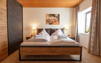 Sensationelles, first class Tagungs- und Wellnesshotel mit Schwarzwaldpanorama - idyllische Lage, top gepflegt, hier ist Platz für Ihr Unternehmen