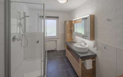 Wer hier einkehren darf, erlebt eine besondere Atmosphäre, die lange in Erinnerung bleibt - Hotel mitten im Grünen