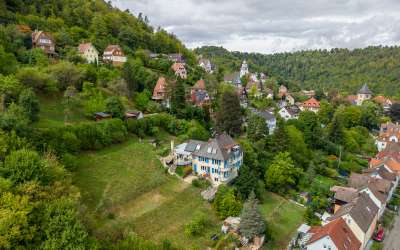 Villenanwesen mit Aussicht übers obere Neckartal - hier wohnen Sie priviligiert und mit Charme