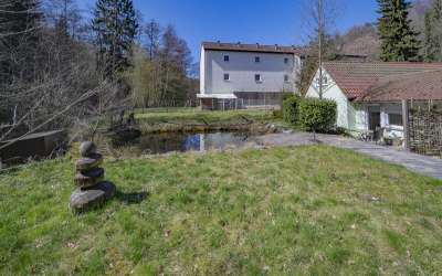 Wer hier einkehren darf, erlebt eine besondere Atmosphäre, die lange in Erinnerung bleibt - Hotel mitten im Grünen