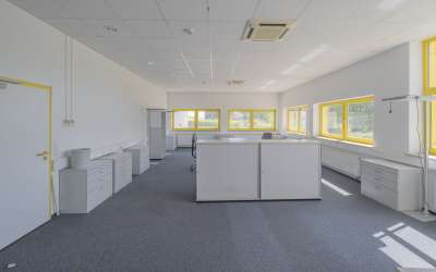 Top moderne Büroflächen in 1 A - Gewerbeumfeld - kurze Anbindung in alle Richtungen, moderner Standort