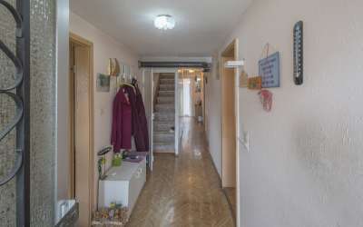 1-2-Familienhaus in toller Lage und schönem Grundstück