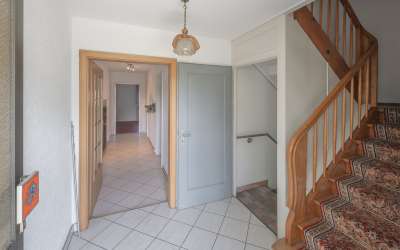 1-2-Familienhaus in toller Lage und schönem Grundstück