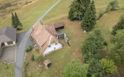 Sonniges Haus für die ganze Familie - enorm großes Grundstück - hier fängt Wohnen richtig an!