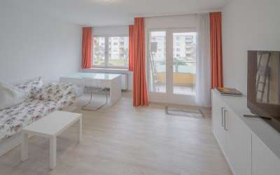 Nur ein Steinwurf vom Kurpark und Solemar: moderne 1 Zimmer Wohnung