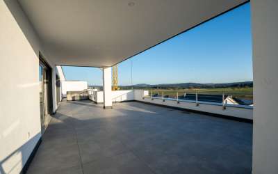 Neubau: 4 Zimmer Penthousewohnung mit tollem Weitblick!