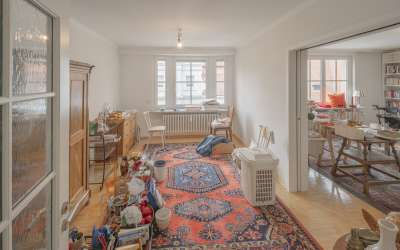 Platz für Eleganz und tres chick: mitten in der Innenstadt - Moderne 5 Zimmer Eigentumswohnung