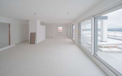 Offene Besichtigung jeden Sonntag 10.30 - 11.30 Uhr! Außergewöhnliches Penthouse mit 100 m² Dachterrasse!