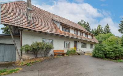Sonniges Haus für die ganze Familie - enorm großes Grundstück - hier fängt Wohnen richtig an!